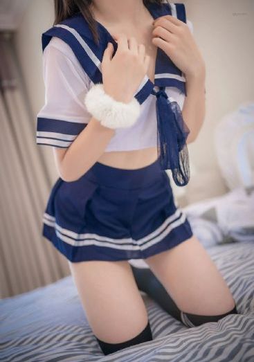 国产制服国产制服一区二区_4K神马影院在线