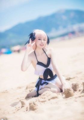 女女百合互吃胸互摸av_BD国语完整版观看