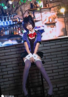爆乳娜美妖姬蓝色旗袍_720免费在线播放