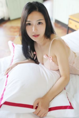 男人扒拉女人秘桶到爽_高清完整视频