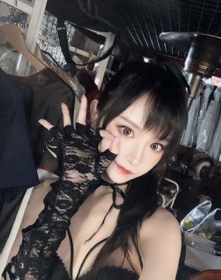 亚洲色图欧洲偷拍_英文版字幕
